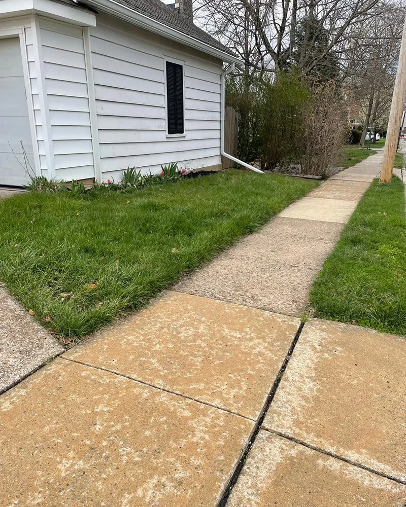 Custom lawn care service experts serving Drexel Hill, PA - Porreca Landscaping