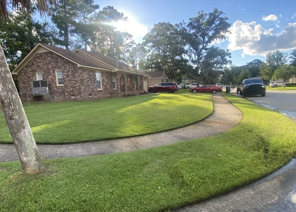 Expert garden landscaping for outdoor upgrades in Walterboro, SC by Port City Landscaping