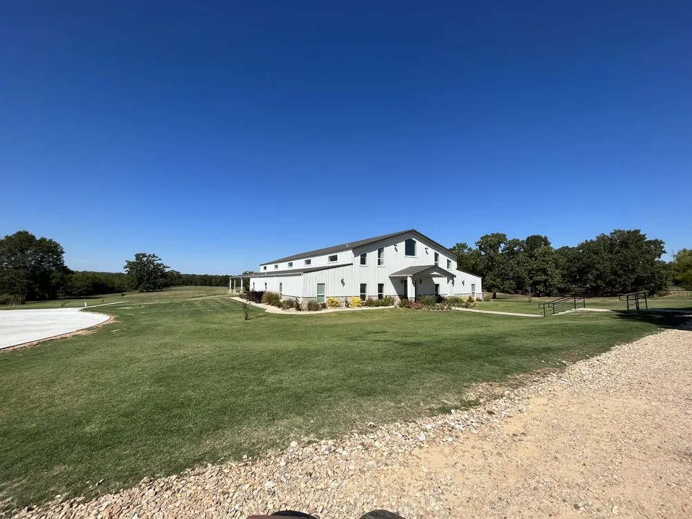 Professional landscaping services for year-round maintenance across Paris, TX - Porter Lawn Maintenance