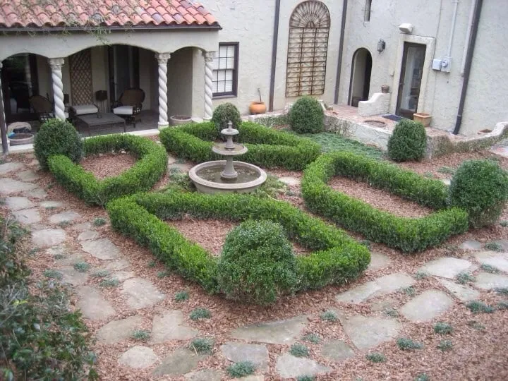 Reliable yard maintenance in Birmingham, AL by Portera Landscape Design