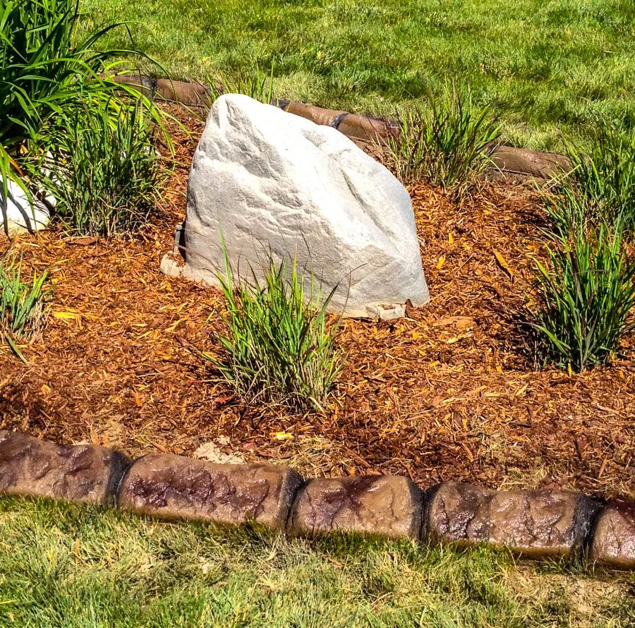 Local yard cleanup service experts serving Menomonee Falls, WI - Porter's Borders