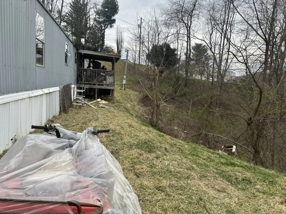 Trusted yard cleanup service in Matoaka, WV - Porter's Landscaping and Auto Care
