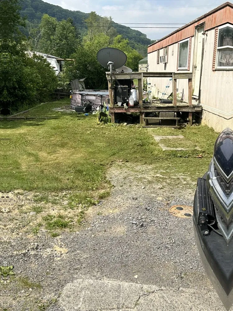 Local garden landscaping in Matoaka, WV - Porter's Landscaping and Auto Care