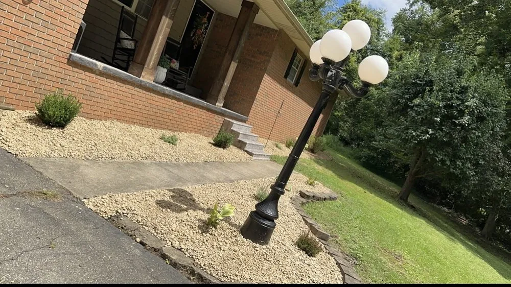 Local garden landscaping in Portsmouth, OH by Porter’s Lawn Care & Landscaping