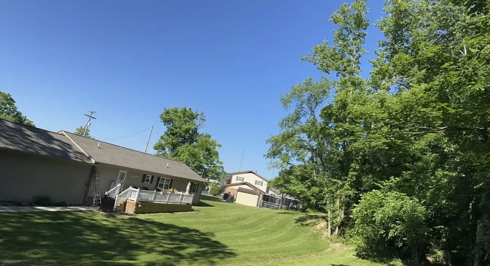 Reliable lawn mowing service experts serving Portsmouth, OH - Porter’s Lawn Care & Landscaping