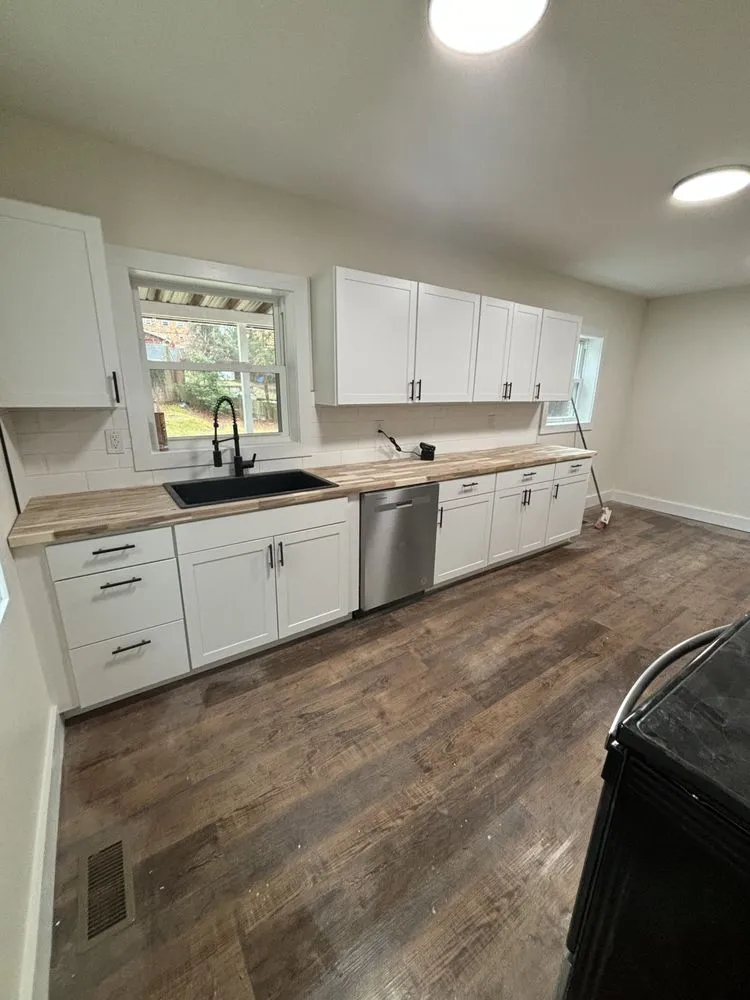 Top-rated yard maintenance in Huntington, WV - Porter’s Renovation & Landscaping