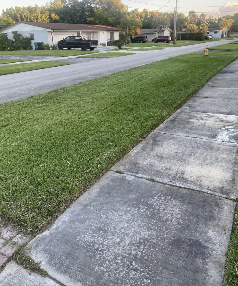 Trusted lawn care service in Port St. Lucie, FL - Portes & Sons