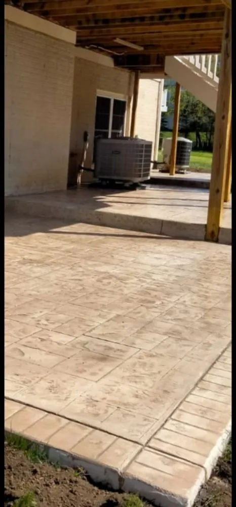 Local garden landscaping for residential properties in Herndon, VA by Portillo Landscape