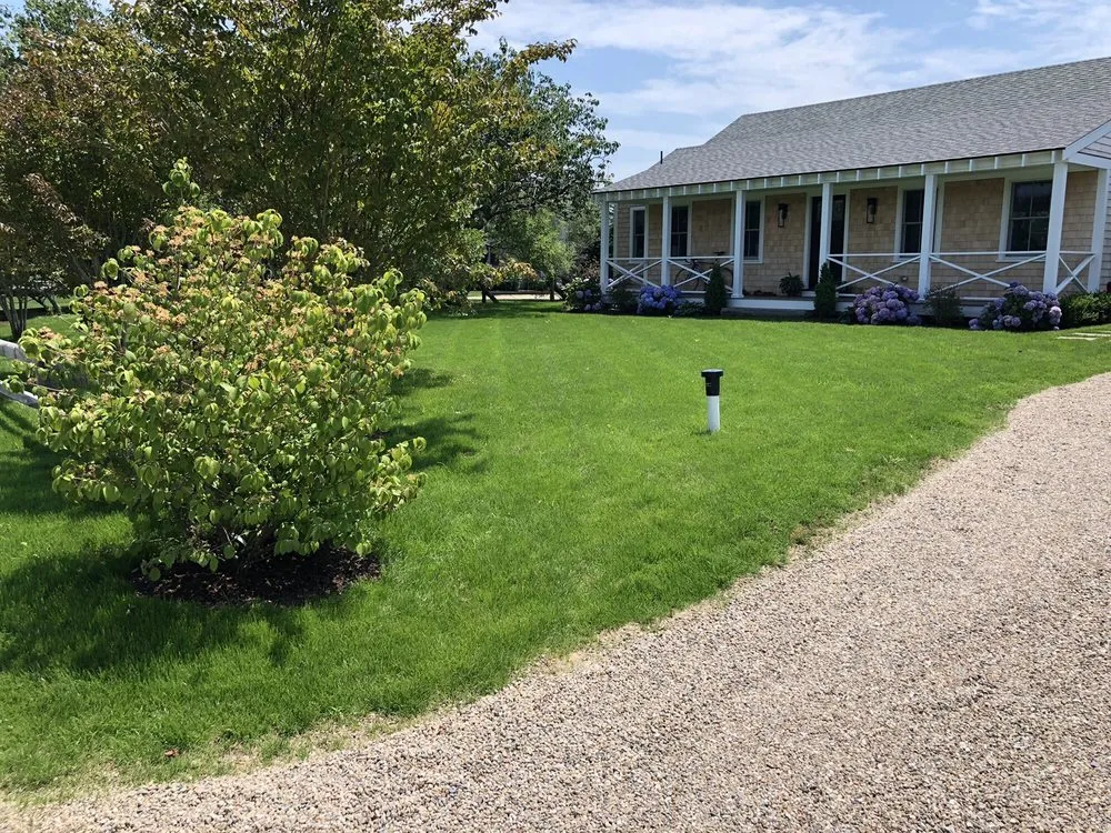 Local yard maintenance experts serving Essex, CT - Portillo Landscaping