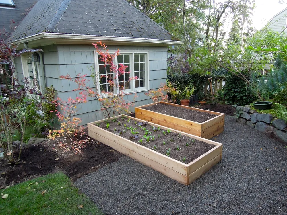 Expert landscape installation in Portland, OR - Portland Edible Gardens, LLC
