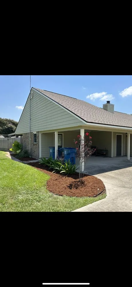 Custom landscape design in Abbeville, LA - Posh Landscaping