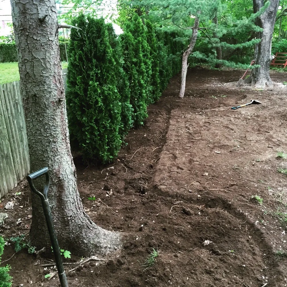 Custom landscape installation experts serving Huntington, NY - Posillico Tree and Landscape