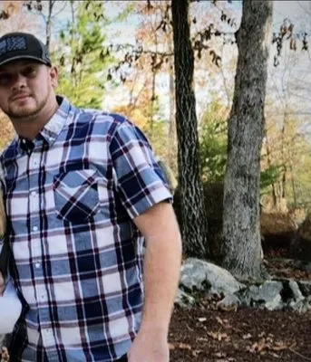 Posillipo Lawn Care Logo