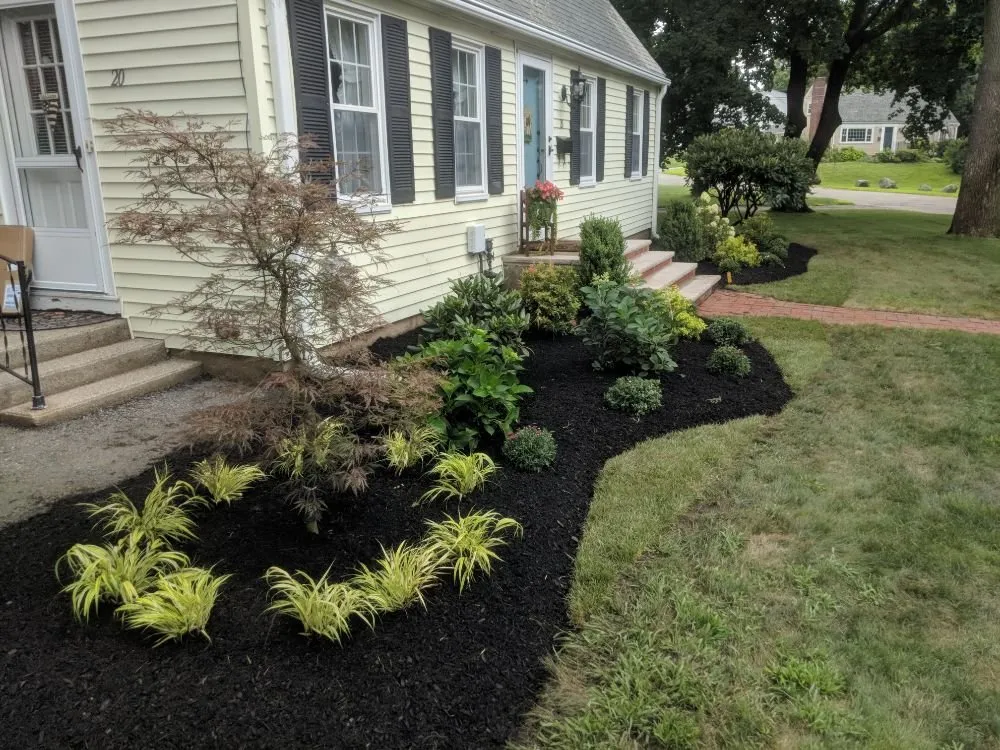 Custom outdoor landscaping experts serving Wayland, MA - Post RD Landscape
