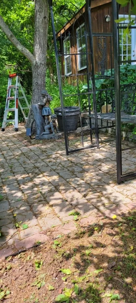 Custom lawn care service for outdoor upgrades across Marion, VA - Poston's Mowing And More