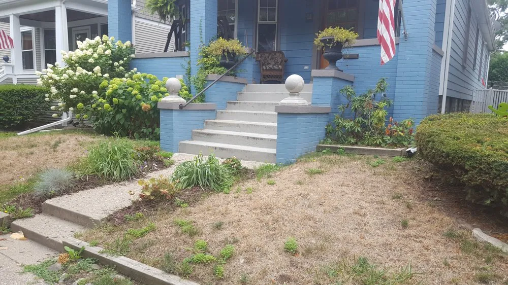 Local garden landscaping experts serving Ferndale, MI - Potager Garden Design