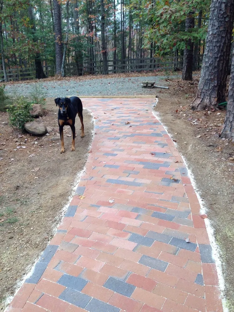 Expert landscape installation experts serving Chapel Hill, NC - Poteat Landscape Design