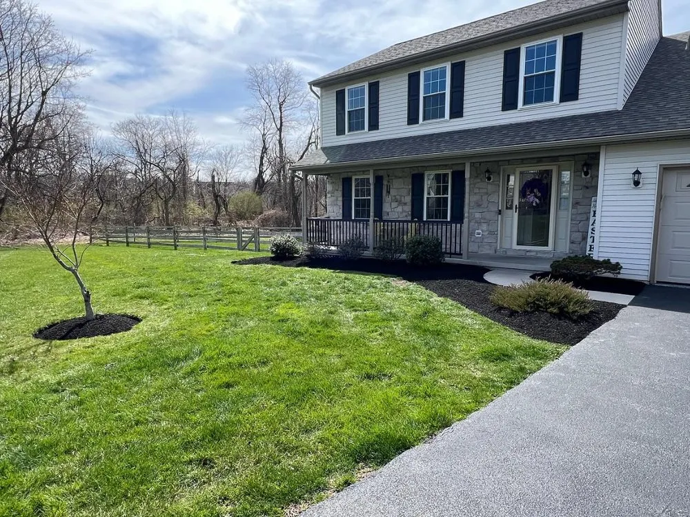 Top-rated outdoor landscaping in Upper Darby, PA - Pots and Planters