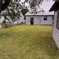 Expert residential landscaping in Amarillo, TX by Potter County Mowing