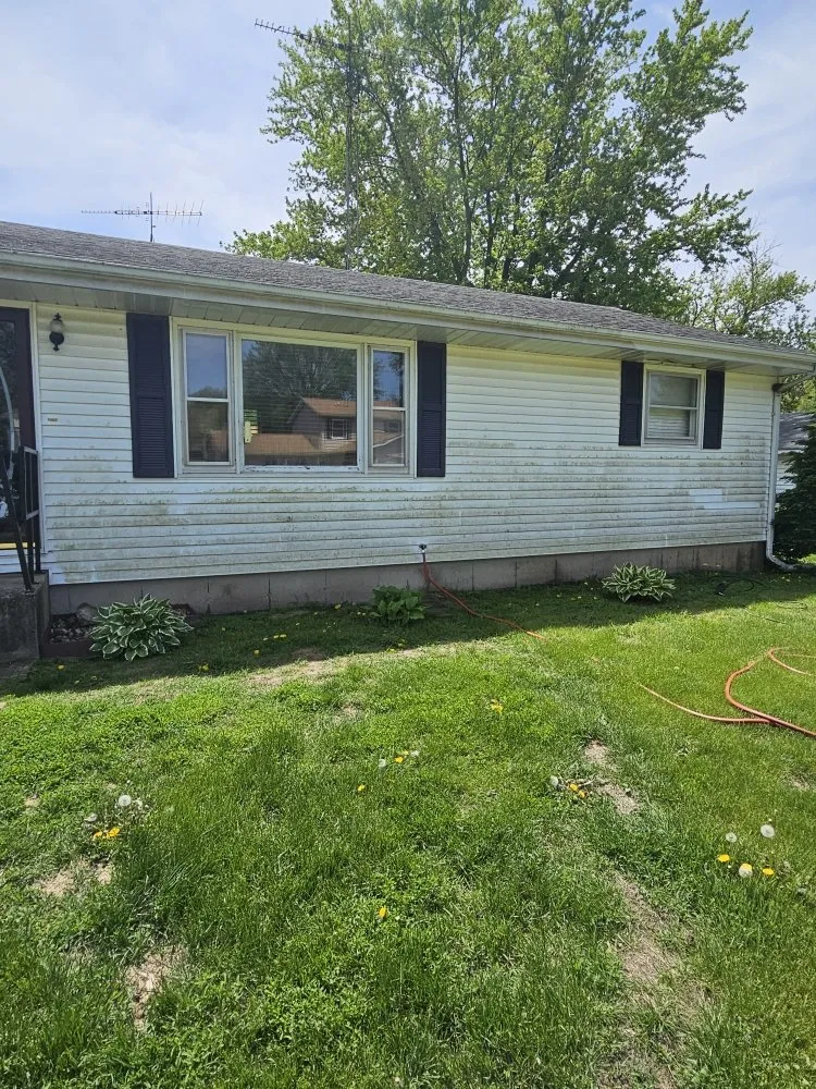 Trusted lawn mowing service in DeKalb, IL - Potters Ground Control