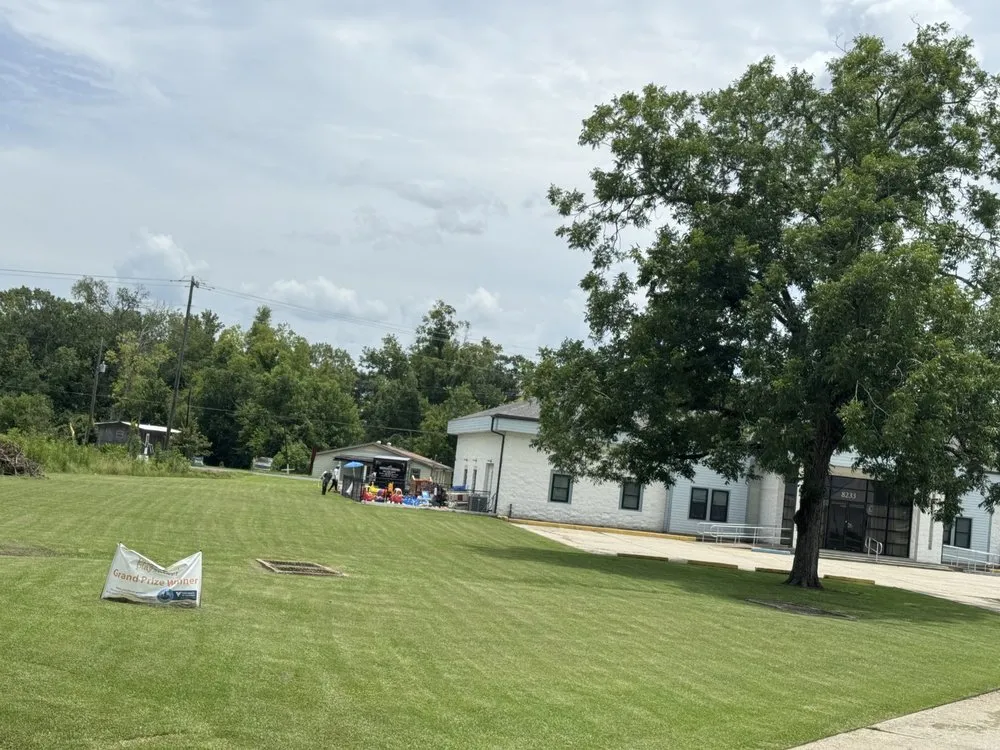 Affordable garden landscaping in Pierre Part, LA - Pourciau’s Services