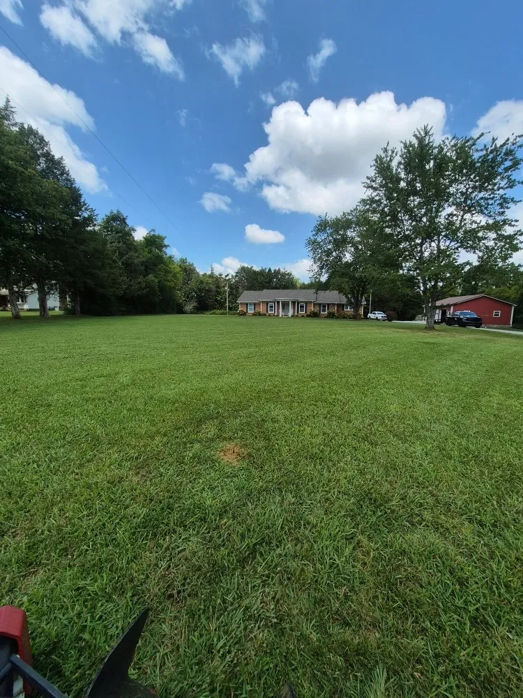 Local garden landscaping for homes in Bell Buckle, TN by Poverty hill lawn care