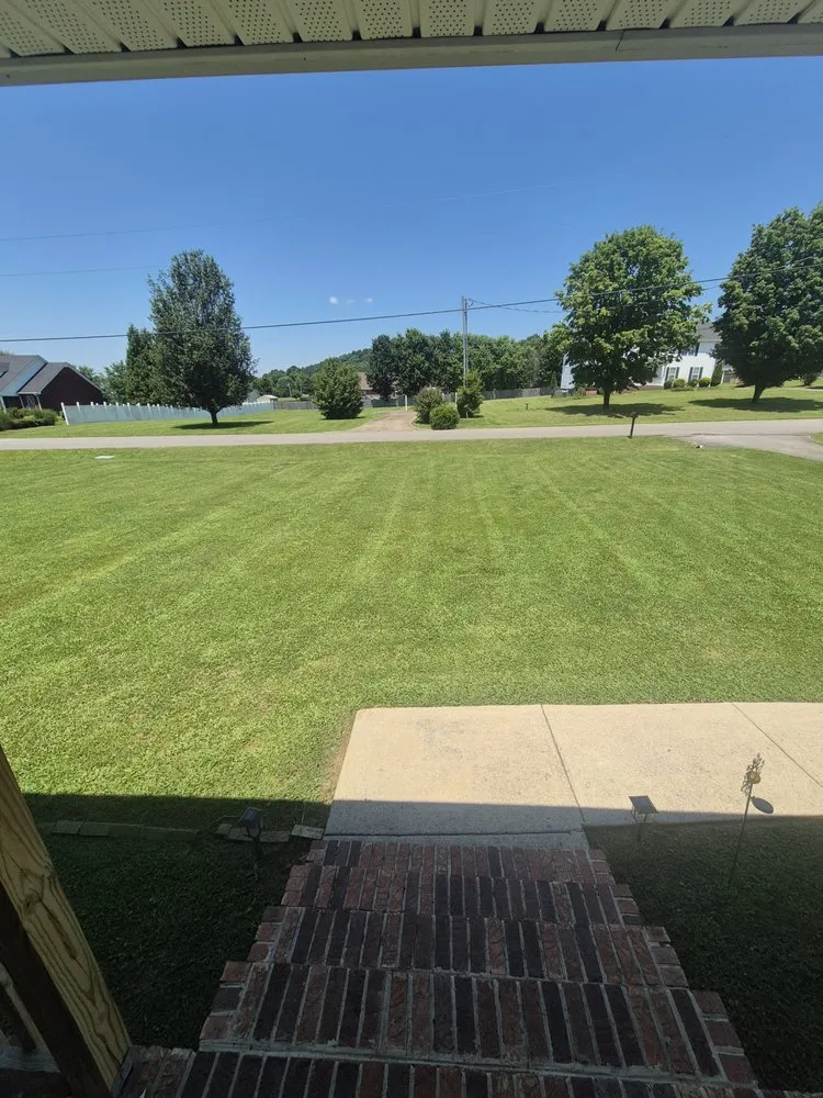 Professional landscaping services in Bell Buckle, TN - Poverty hill lawn care