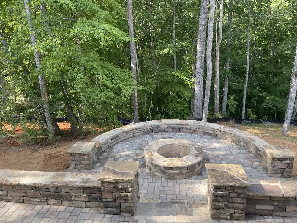 Custom lawn care service experts serving York, SC - Powell Concrete Hardscape and Landscaping