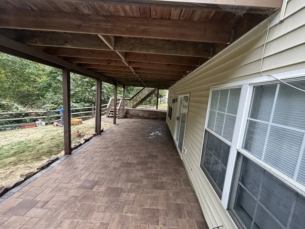 Affordable yard cleanup service with custom design in Oxford, OH by Powell’s Landshaping