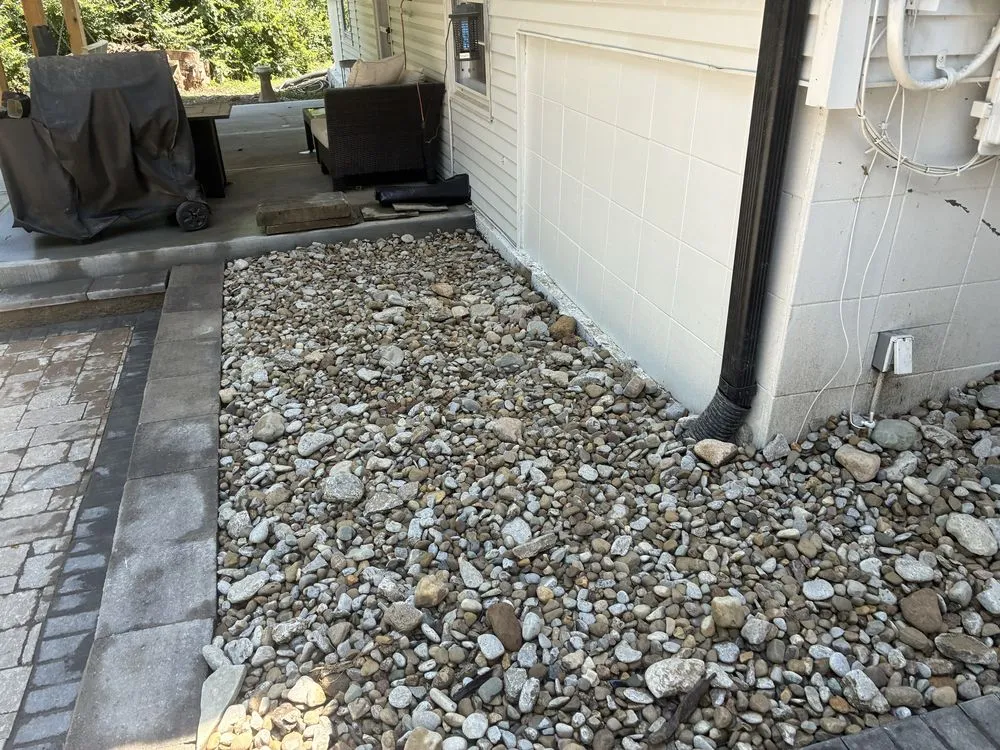 Affordable yard maintenance near you in Oxford, OH by Powell’s Landshaping