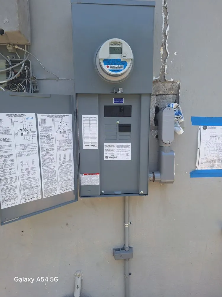 Top-rated lawn care service in Cutler Bay, FL by Power I Solucions