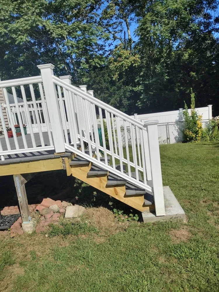 Custom garden landscaping experts serving New London, CT - Power Pros