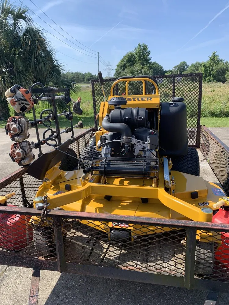 Expert garden landscaping in Ocala, FL by Power Team Maintenance