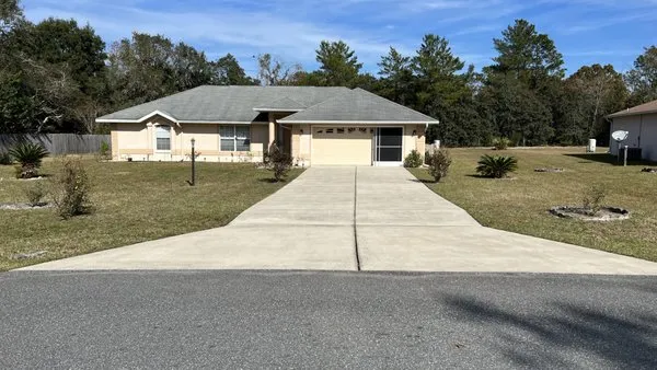 Power Team Maintenance Logo