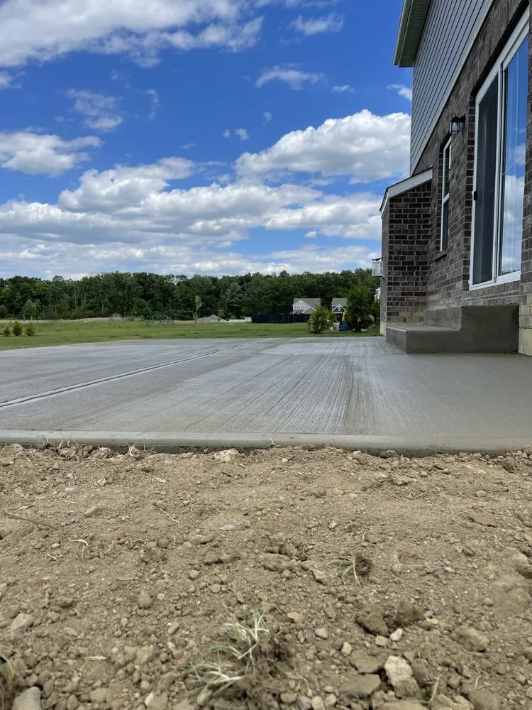 Reliable landscape installation experts serving Sugarcrk Township, OH - Power Up Construction