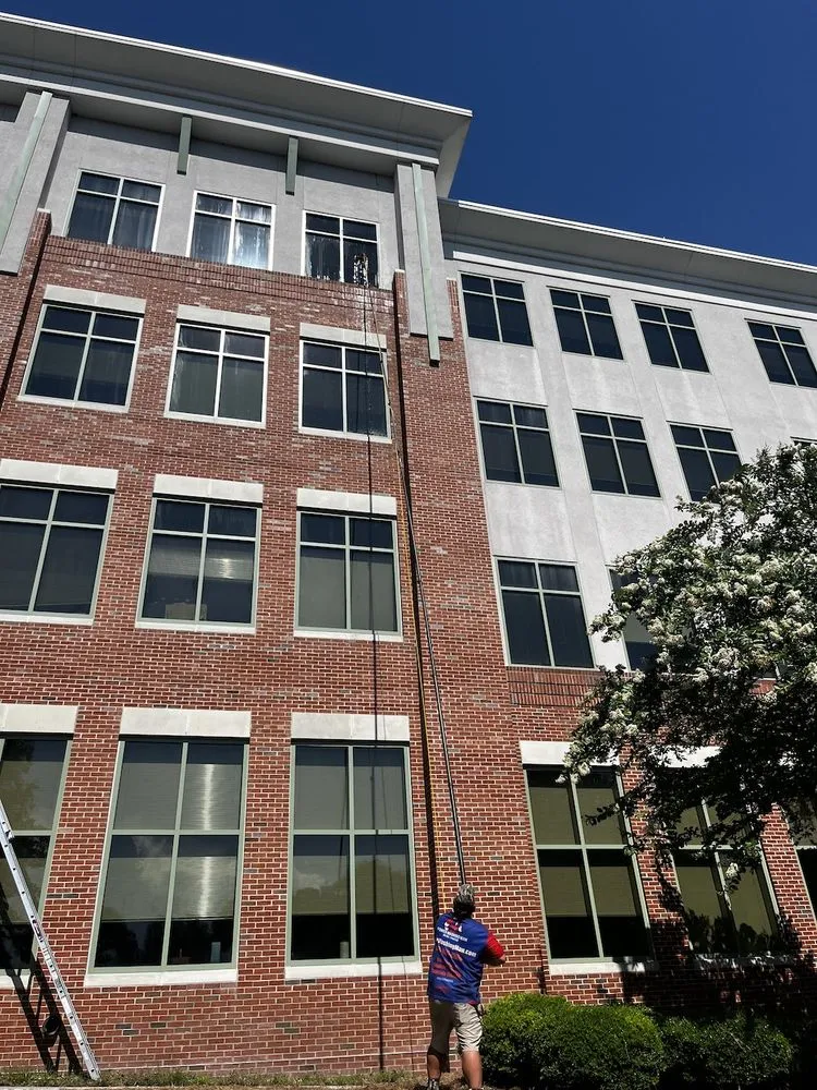 Professional yard cleanup service for homes in Beaufort, SC by Power Washing Man