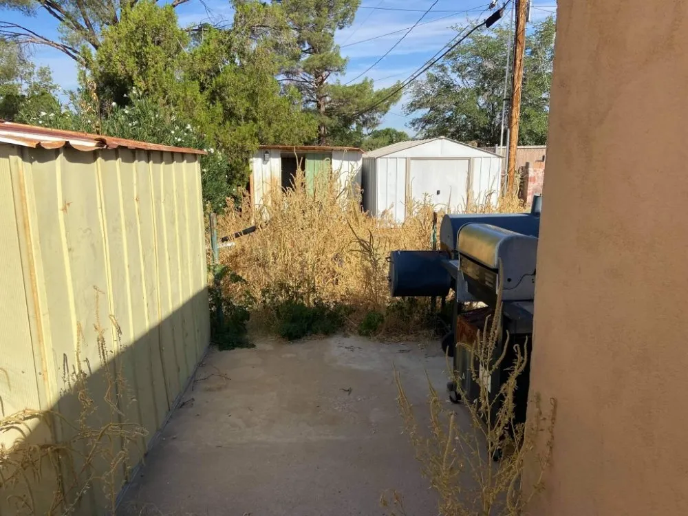 Custom lawn mowing service in Las Cruces, NM by Powerhouse Solutions