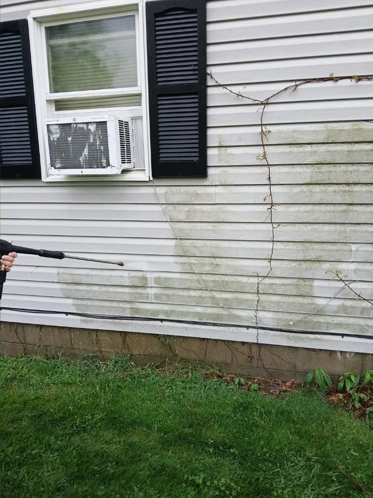 Professional yard cleanup service for homes in West Lafayette, OH by Powerline