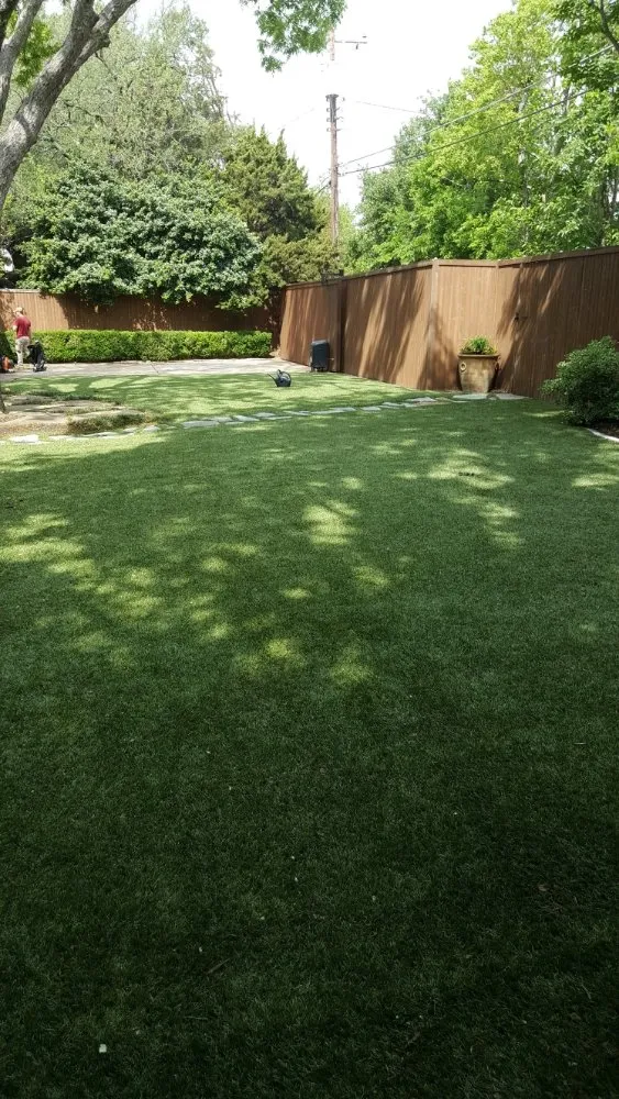Expert lawn mowing service for year-round maintenance across Waco, TX - Power's Property Maintaince