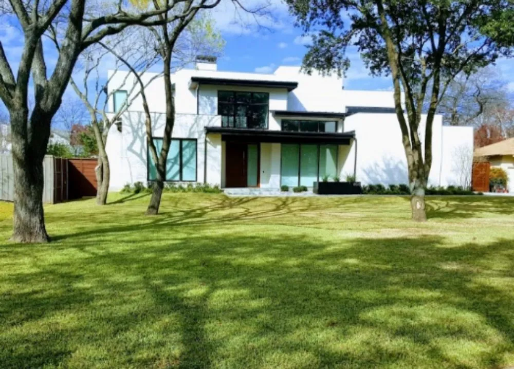 Custom lawn mowing service for residential properties in Waco, TX by Power's Property Maintaince