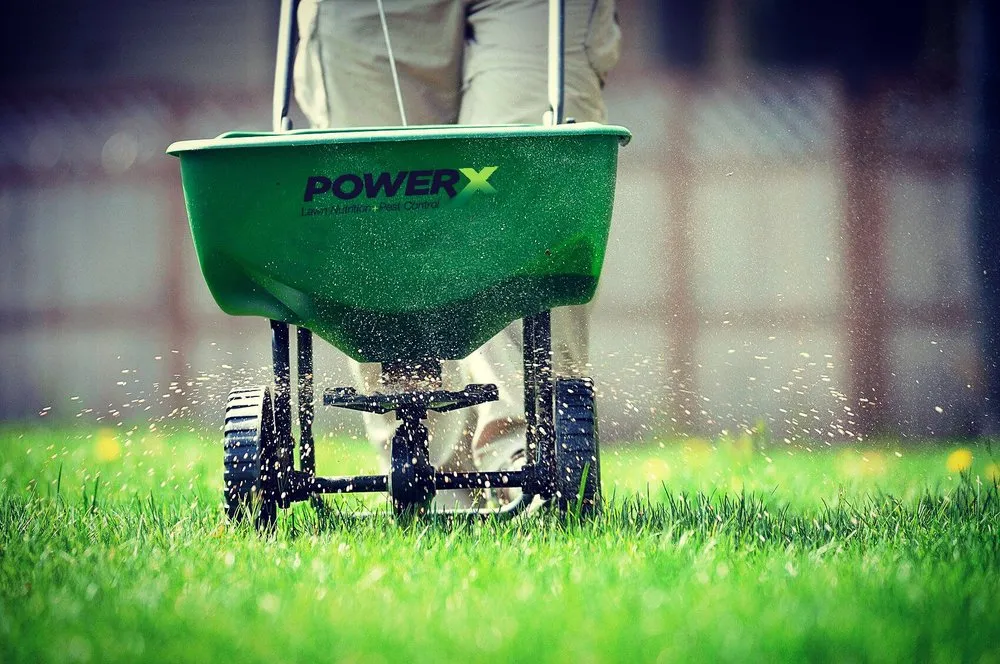 Expert lawn care service in Royal Palm Beach, FL by PowerX
