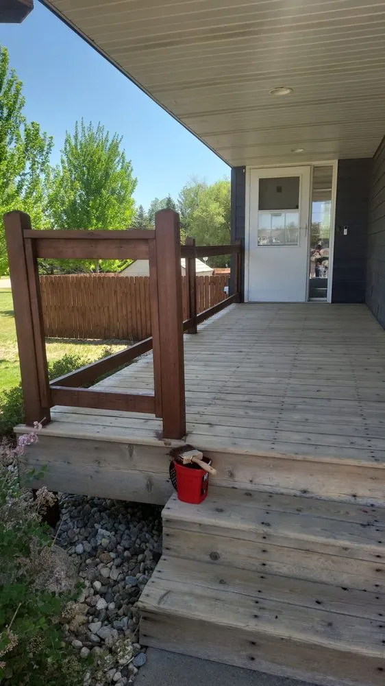 Professional yard cleanup service in Sioux Falls, SD by Pozuelos Property Care