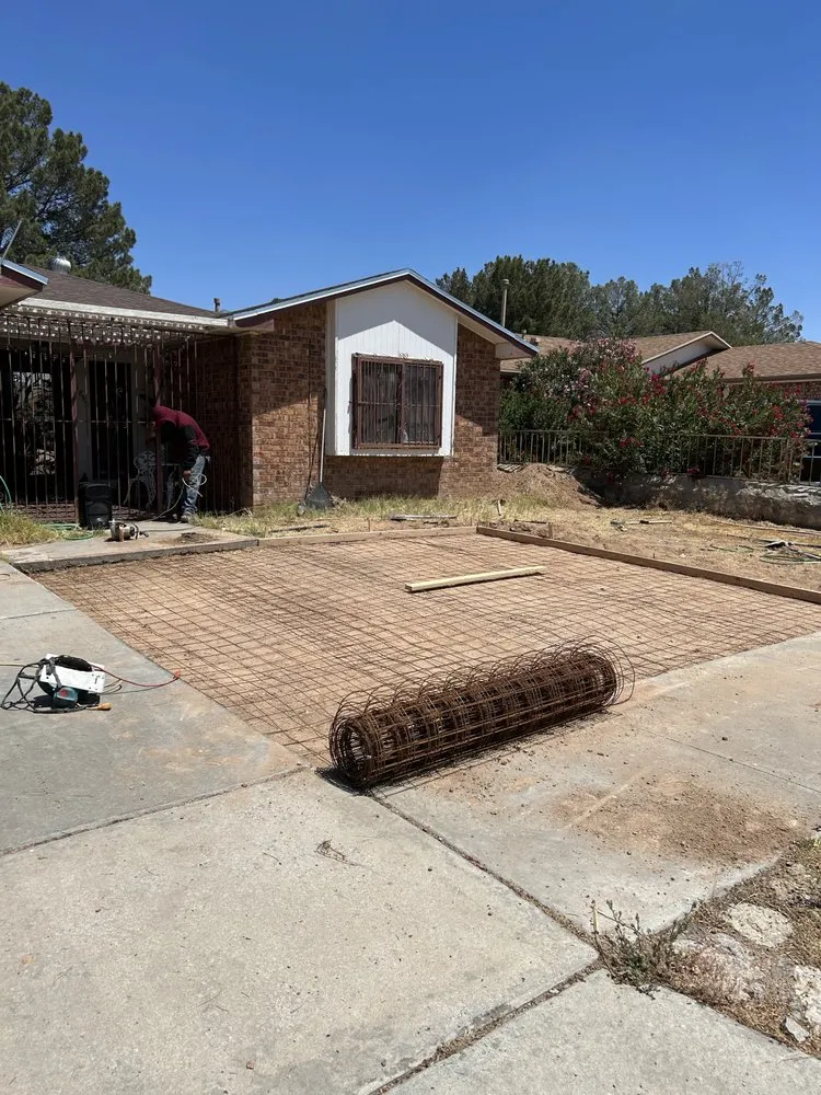 Professional garden landscaping for year-round maintenance across El Paso, TX - P&P Construction