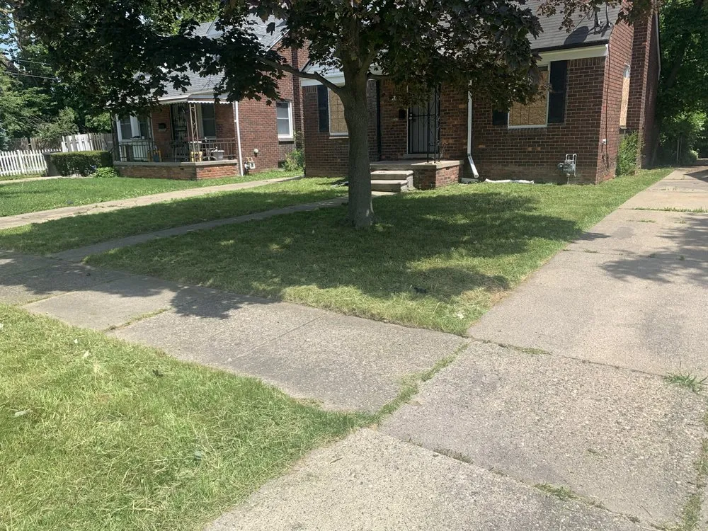 Local landscaping services in Detroit, MI by P&P lawn service and snow removal