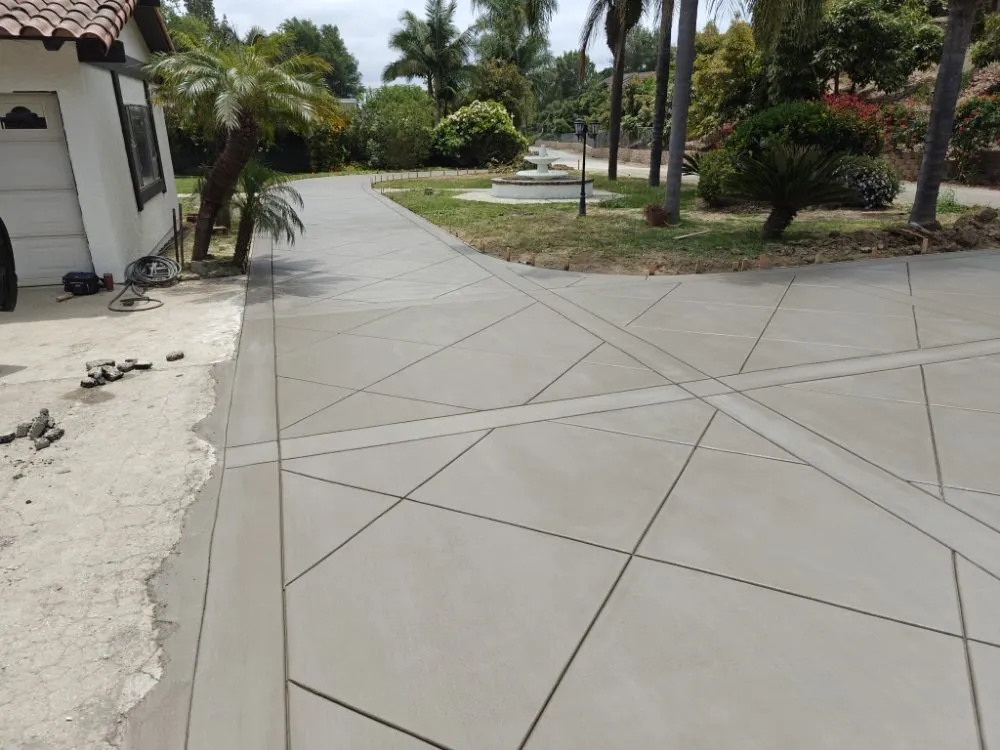 Expert yard maintenance in San Bernardino, CA by PPedro's Landscape