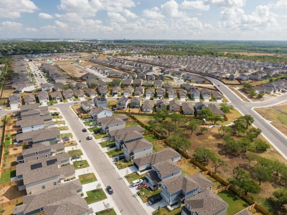 Expert yard maintenance for residential properties across San Antonio, TX - PQN Services