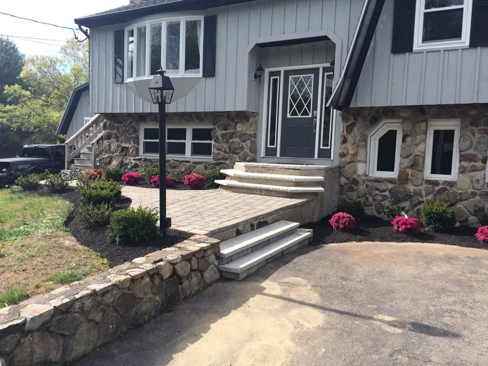 Expert residential landscaping experts serving Easton, MA - PR Anderson Tree & Landscape