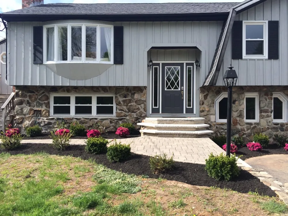 Affordable outdoor landscaping experts serving Easton, MA - PR Anderson Tree & Landscape