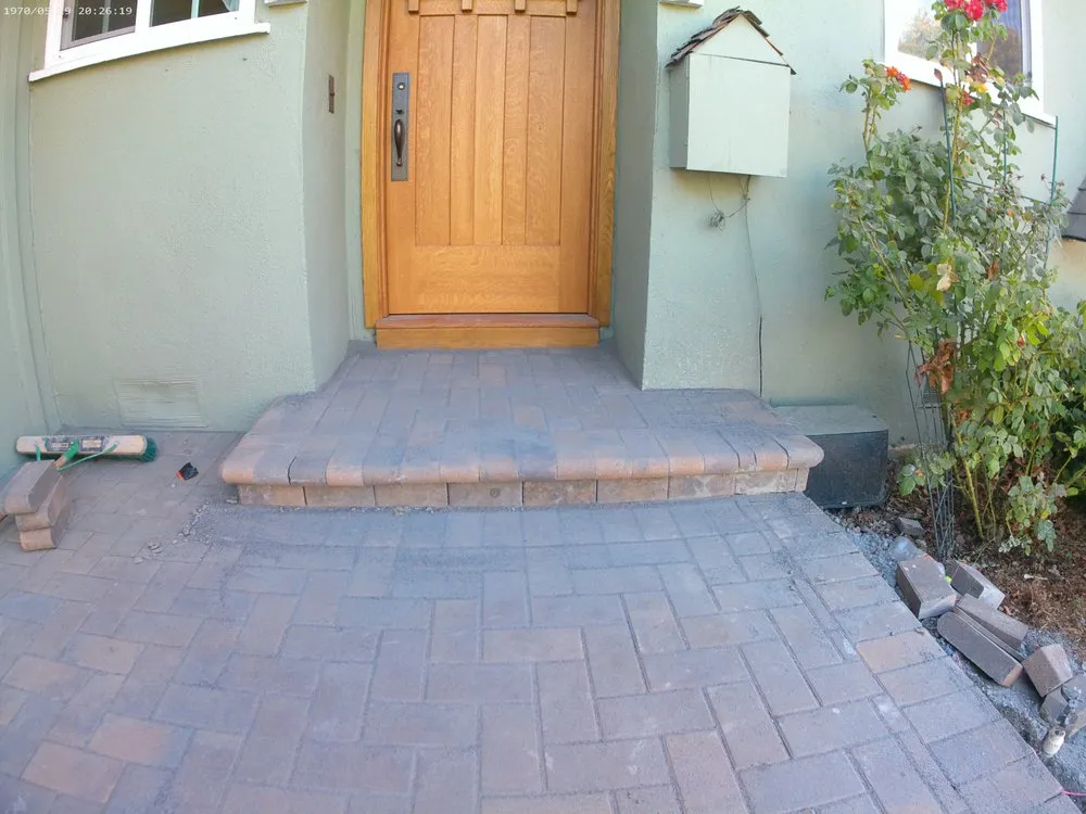 Professional yard maintenance in San Jose, CA - P&R Concrete