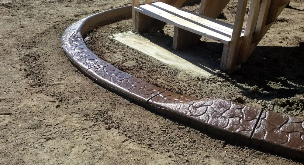 Professional landscaping services for residential properties in Oologah, OK by PR Curbing